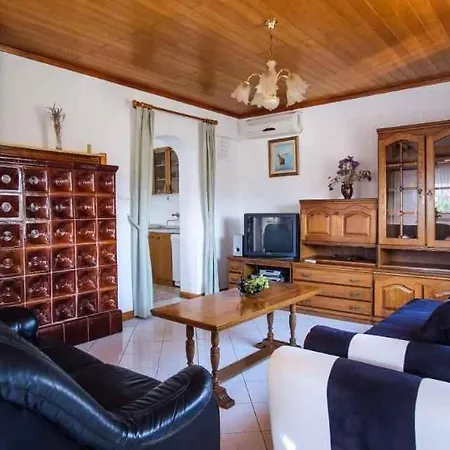 Apartmán In Barbat - Insel Rab 16122 *