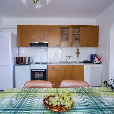 Apartmán In Barbat - Insel Rab 16122 Barbat na Rabu